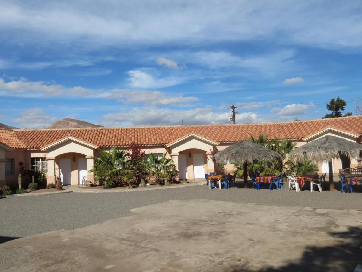 Costa Del Sol Hotel & Sportfishing Bahia de Los Angeles ภายนอก รูปภาพ