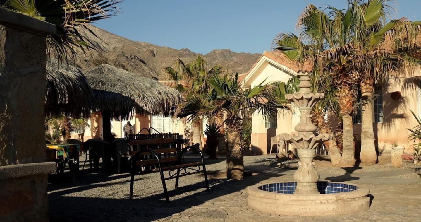 Costa Del Sol Hotel & Sportfishing Bahia de Los Angeles ภายนอก รูปภาพ
